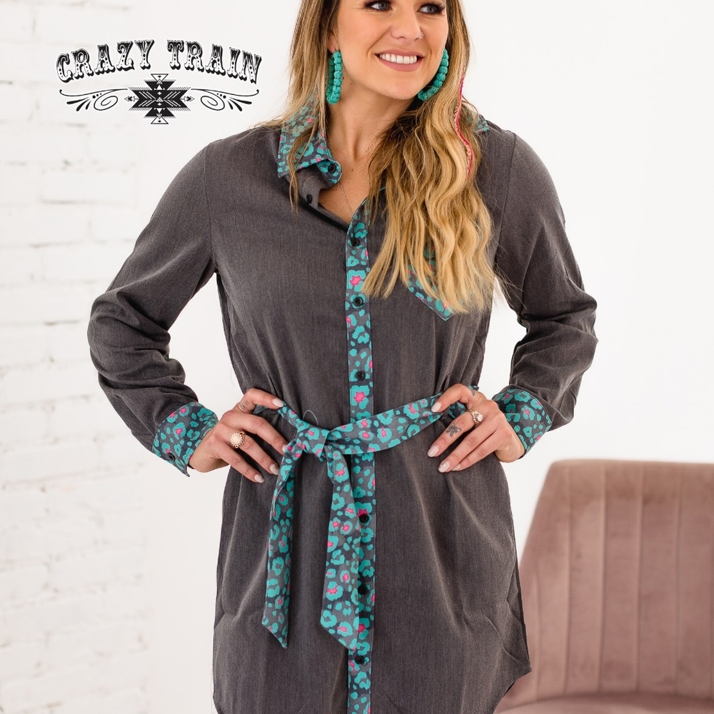 Crazy Train Quebec Queen dress